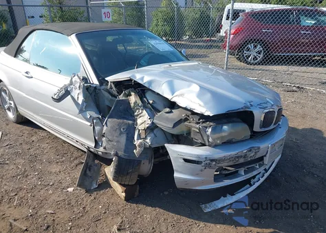 2002 BMW 325Ci from USA, damaged, VIN WBABS33412PG82433